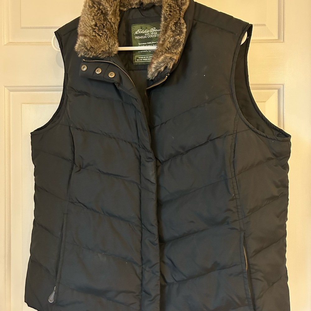 Eddie Bauer Black Quilted Vest with Faux Fur Collar